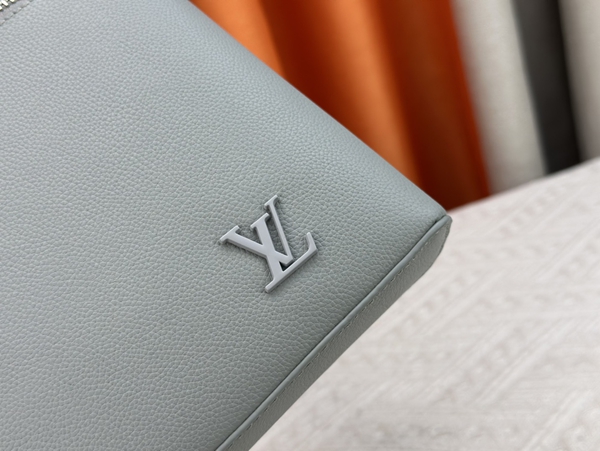 ルイヴィトンバッグ角部分ディテール